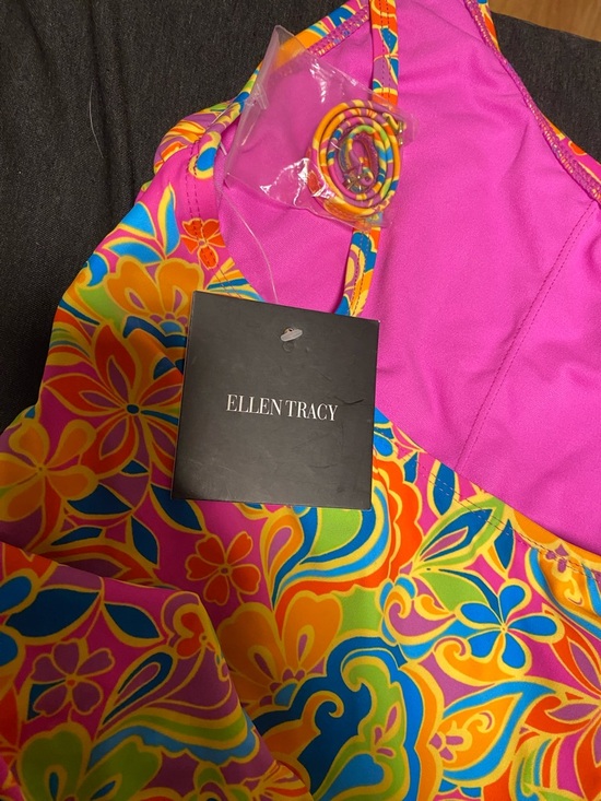 Ellen Tracy Multicolor One-Shoulder Floral Swimsuit (Pink, Yellow, Blue, Green) - Picture 5 of 7